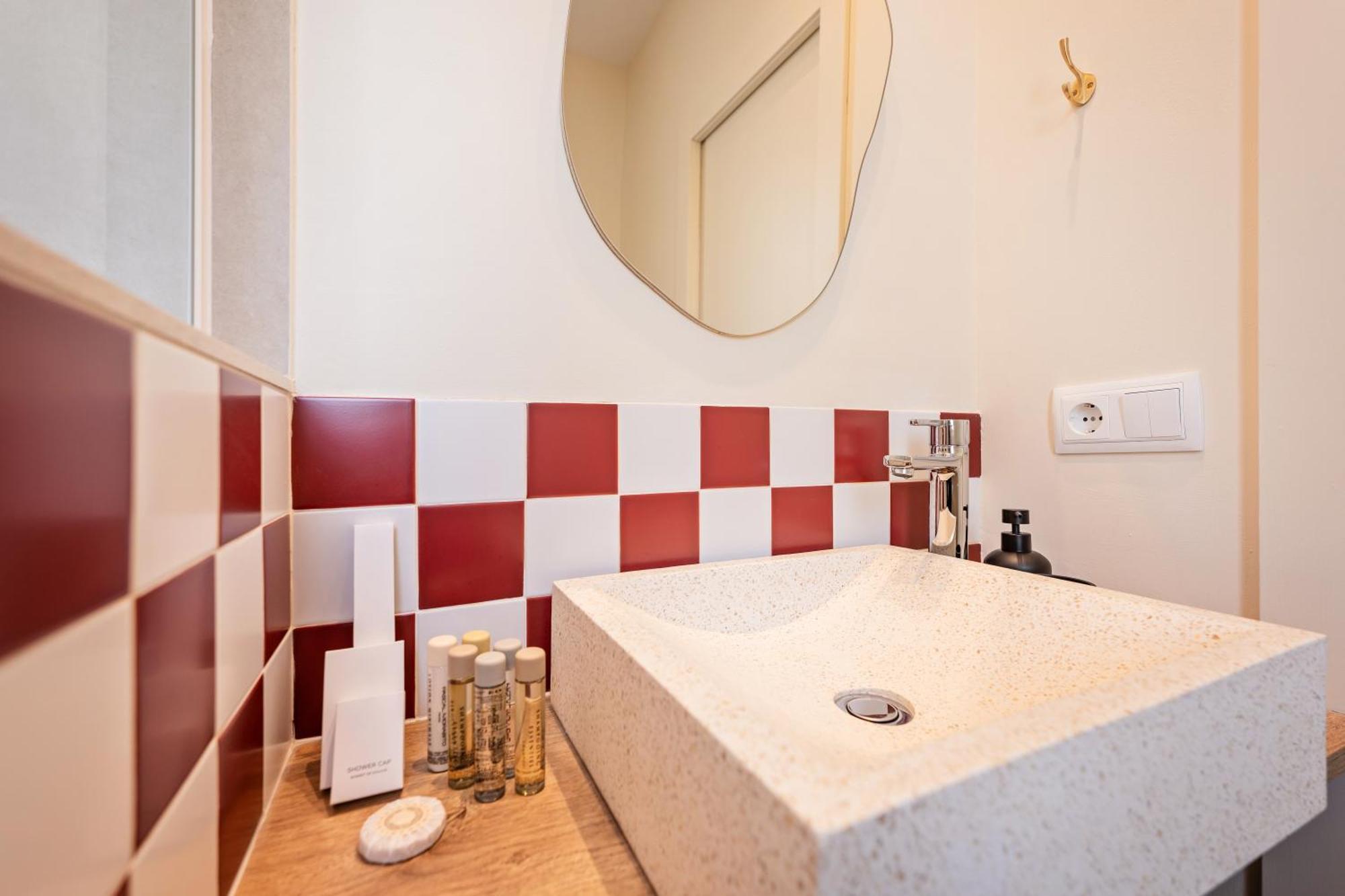 Sweett - Wellington Apartment Barcelona Bagian luar foto